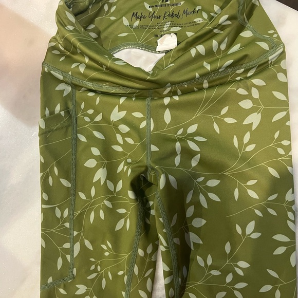 Rebel Cheer Athletics Kelp Green Leggings - Picture 2 of 2